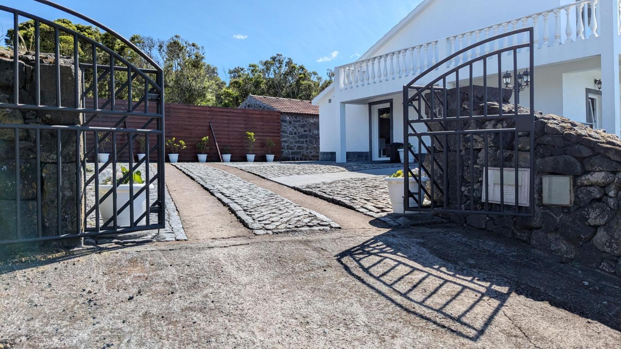 Villa Capelinhos Capelo Exterior foto